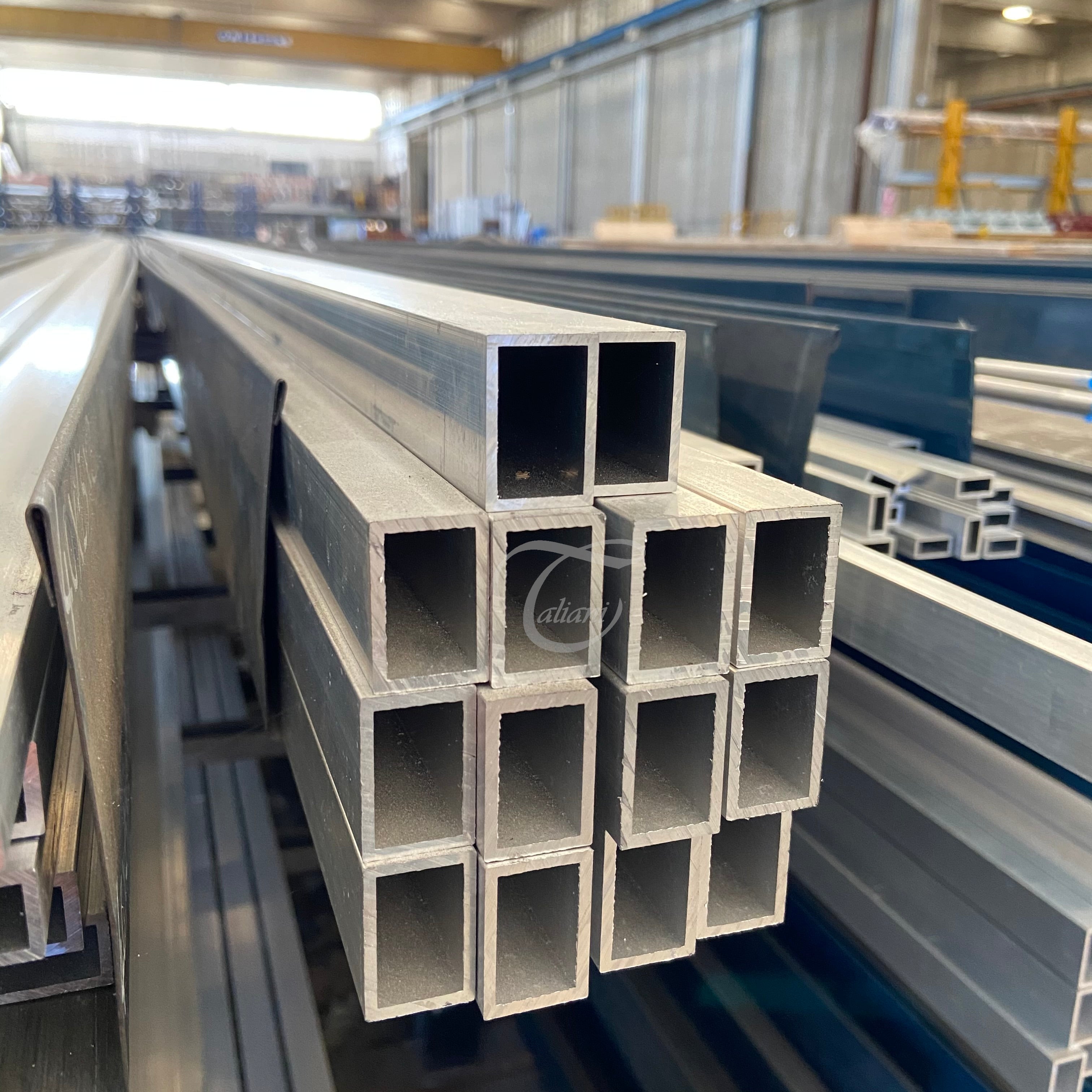 Tubolare Rettangolare Alluminio 3 metri – Taliani Ferro Shop